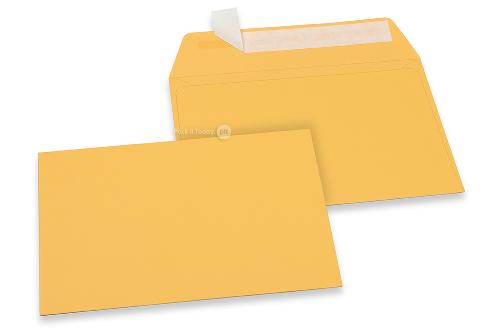 Guld-gula färgade kuvert av papper - 114 x 162 mm