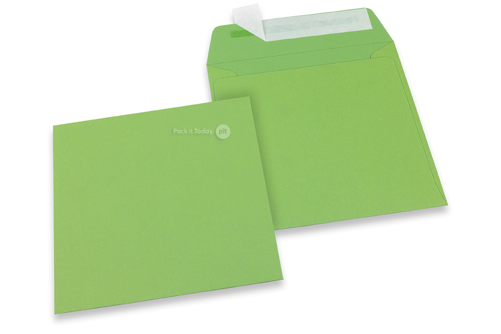 Äppelgröna färgade kuvert av papper - 160 x 160 mm