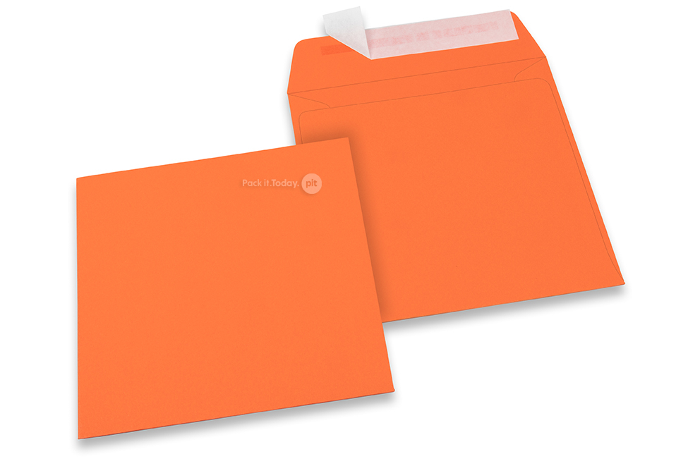 Orangea färgade kuvert av papper - 160 x 160 mm