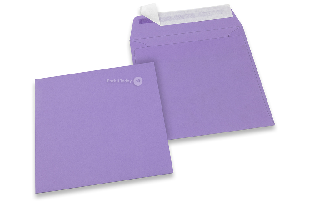 Lila färgade kuvert av papper - 160 x 160 mm