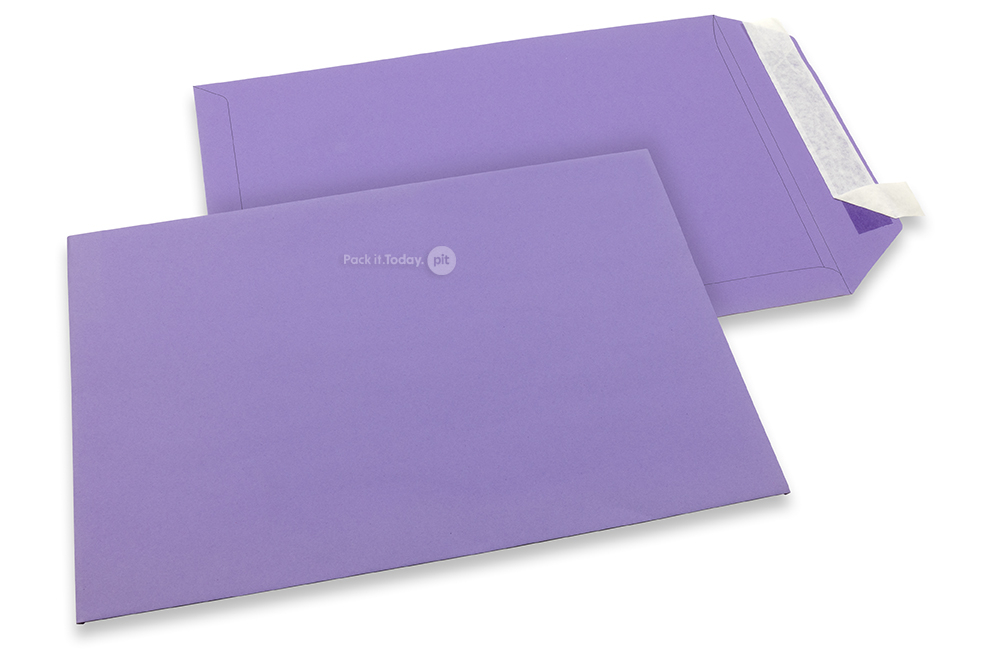 Lila färgade kuvert av papper - 229 x 324 mm