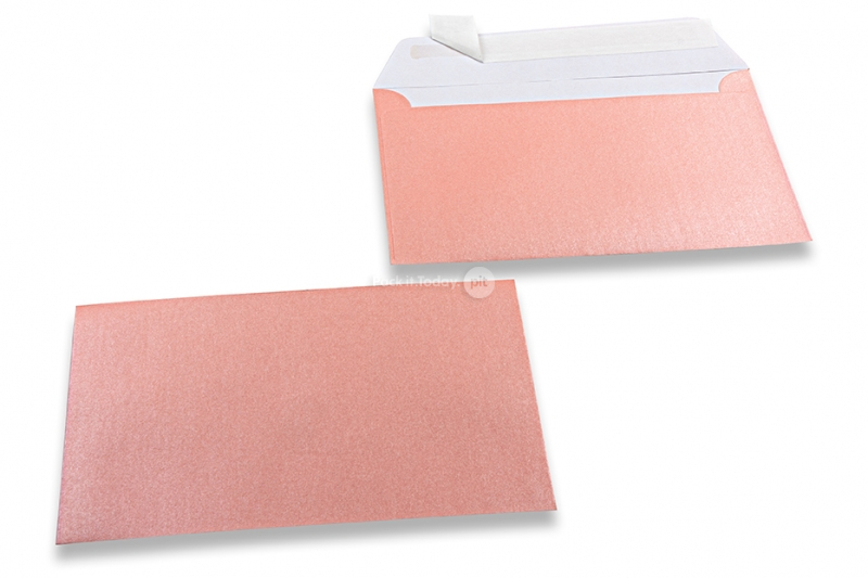 Babyrosa färgade pärlemor kuvert - 114 x 162 mm