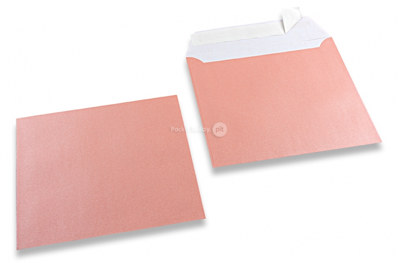 Babyrosa färgade pärlemor kuvert - 155 x 155 mm